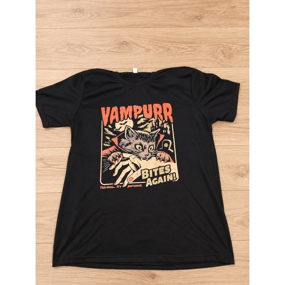 Vampurr Bites Again Black Graphic T-Shirt Cat Vampire Horror Pun Tee Large